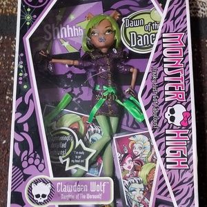 Monster High Dawn of the Dance Clawdeen Wolf Daughter of the Werewolf